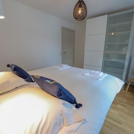 Le Romain - 1-Bedroom With Private Garage Annecy Eksteriør billede